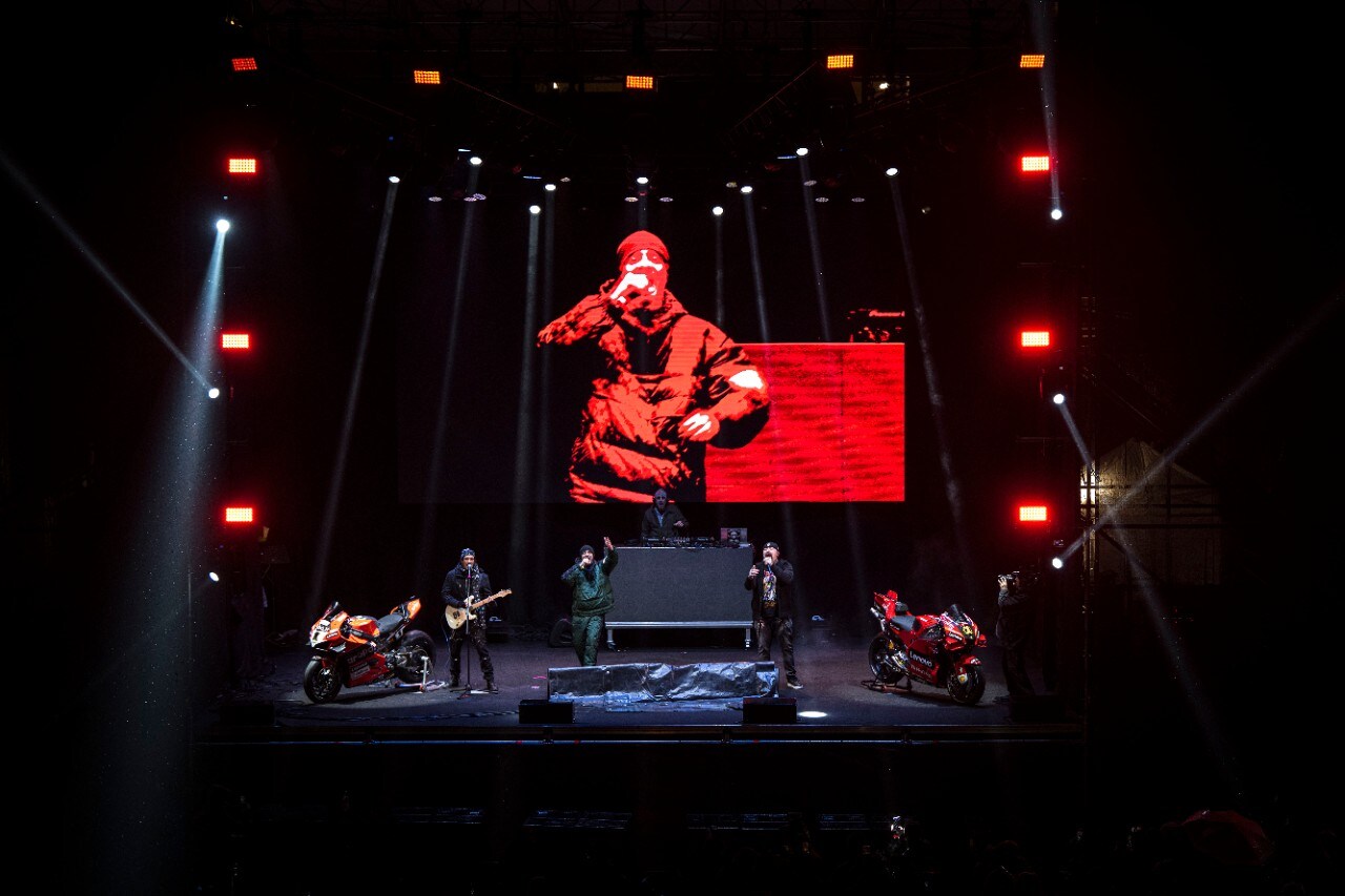 Bagnaia e Bautista: “Campioni in Piazza²”